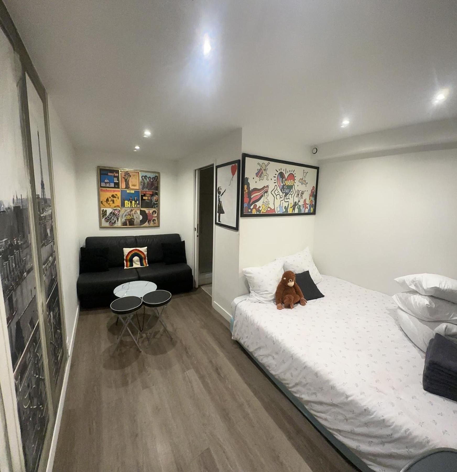 124A Le Marais - Richard Lenoir Working & Living Apartment Paris Luaran gambar