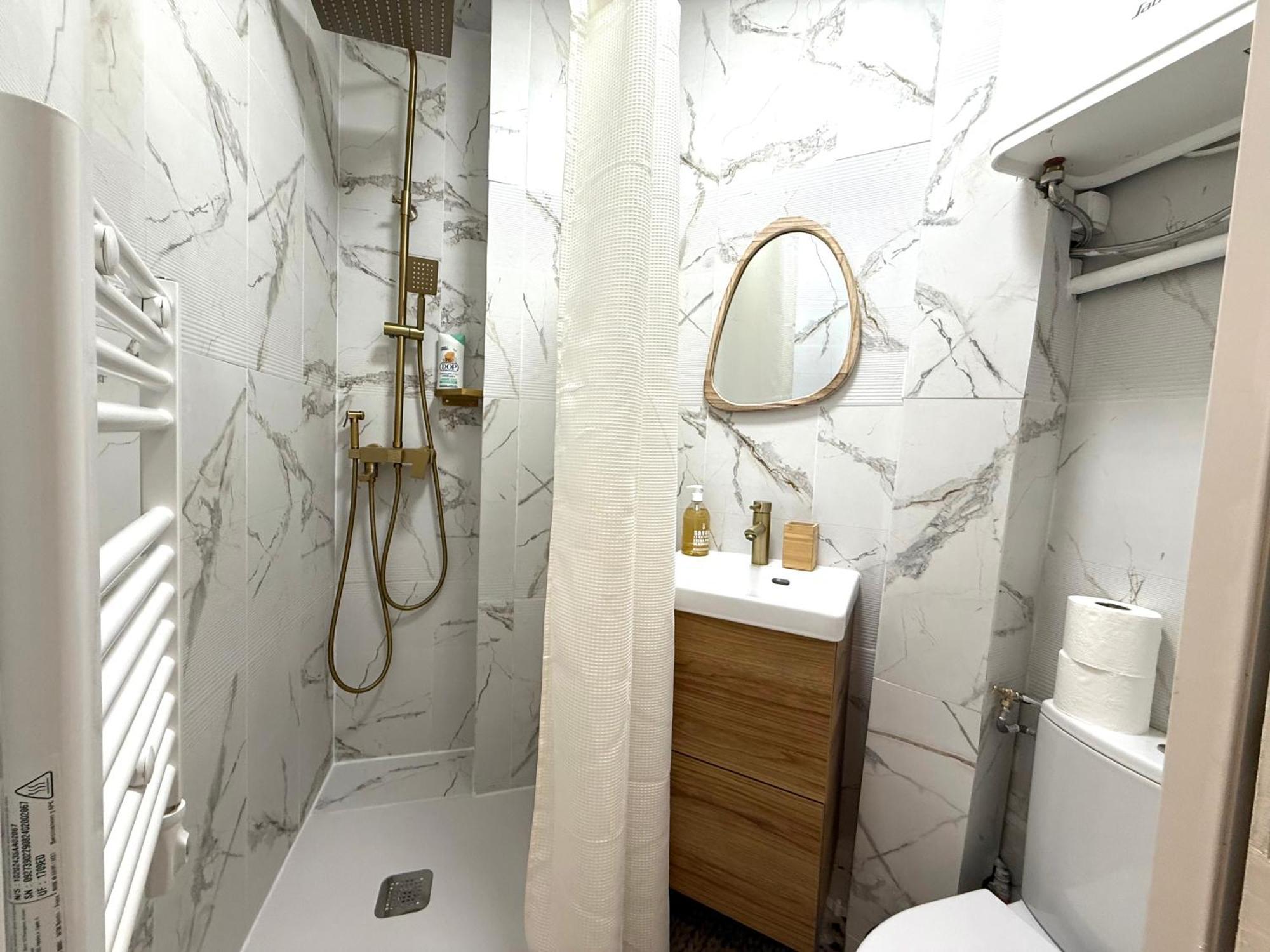 124A Le Marais - Richard Lenoir Working & Living Apartment Paris Luaran gambar