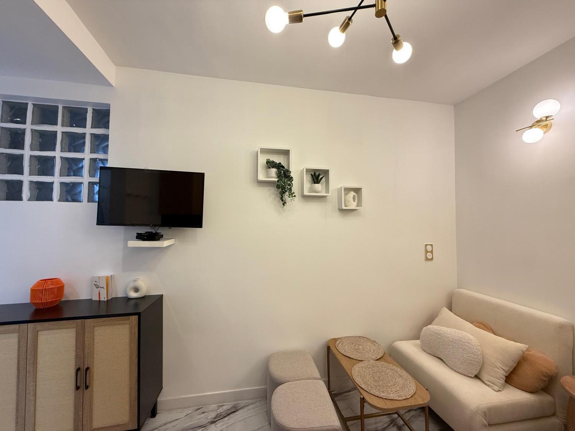 124A Le Marais - Richard Lenoir Working & Living Apartment Paris Luaran gambar